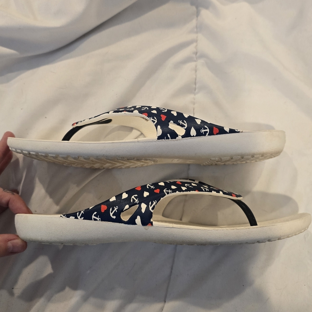 Crocs Womens Kadee II Flip Flops White Anchor Print Size 8 - Picture 6 of 10